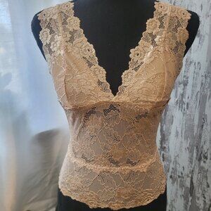 NWOT Bebe All Over Lace V Neck Long Tank Bra Top